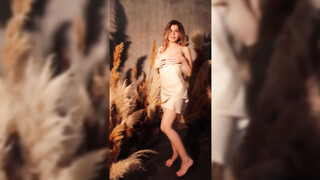 #dancing #shinnydress #fitgirl #curlyhair