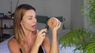 Woman Anatomy Lesson & HOW TO LICK + FINGER GIRLS