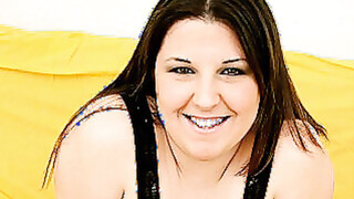 Charming Plumper Kiki Ravaged on the Floor