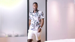 VIXEN Rich Chicks & Cuckoldery - Outdoor Hotel XXX