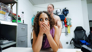 Stealing desi milf busted & banged on the office desk