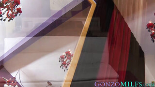 Hung stallion plows big ass MILF & sprays in her mouth