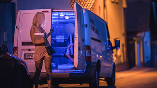 Sexy Blonde Takes It All: Van Encounter with Explicit Details!