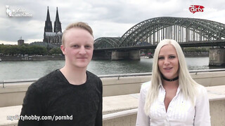 Fetish Blondie Gets Her Cunt Drilled By An Amateur - Free Porn Video