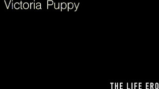 Victoria Puppy rams her snatch with a big cucumber