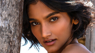 Indian beautiful babe Angel Constance & buxom MILF Skye Fires get naked outdoor