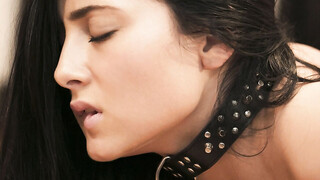 Hot babe Anna Rose masturbating