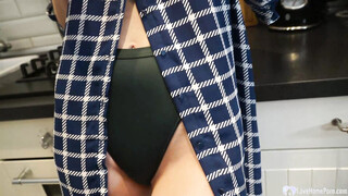 Horny Teen Redhead Takes A Meat Deep In Her Tight Hole