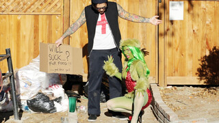 The Grinch gives up & wants some ass fucking