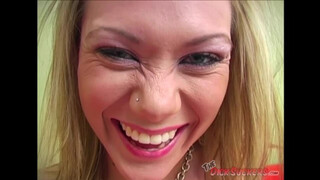 Samantha Sinn Submits to Misogynist's Delight