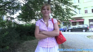 Tight Beaver Banged in the Splits