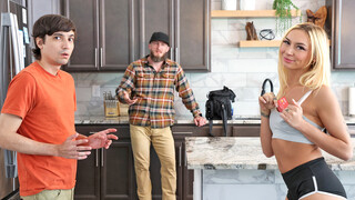 Hot curvy booty step sister wanted step dad his credit card