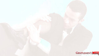 GentlemensCloset: Handsome Tyler Benson Devours Sebastians Feet & Throbbing Bu