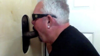 Black Guy Gives Gloryhole Cum Facial