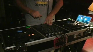 Shaft sucking coed hoe gets screwed