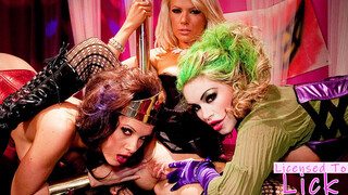 LICENSED TO LICK - Anna Lovato Threeway Lesbian Cosplay