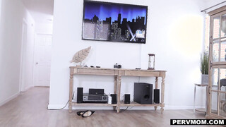 Big Titted cougar likes to taste her stepson's morning wood