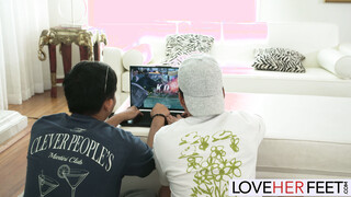 Tattooed Candy's Footjob Delight