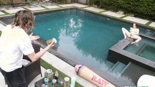 Elevated with Big Tits - Jackie Hoff