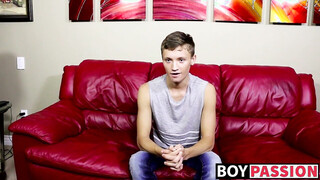Matthew shows his cute twink body & jerks off his dick