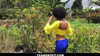 Latin Suggababe Picked up Fast for XXX