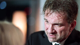 High-end Poker Playa bets Trophy MILF's Beaver! :O