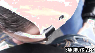 Stud showcasing his deepthroat skills while in the car