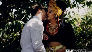 Ebony Babe Julie Kay Takes White Dick in Her Black Butt